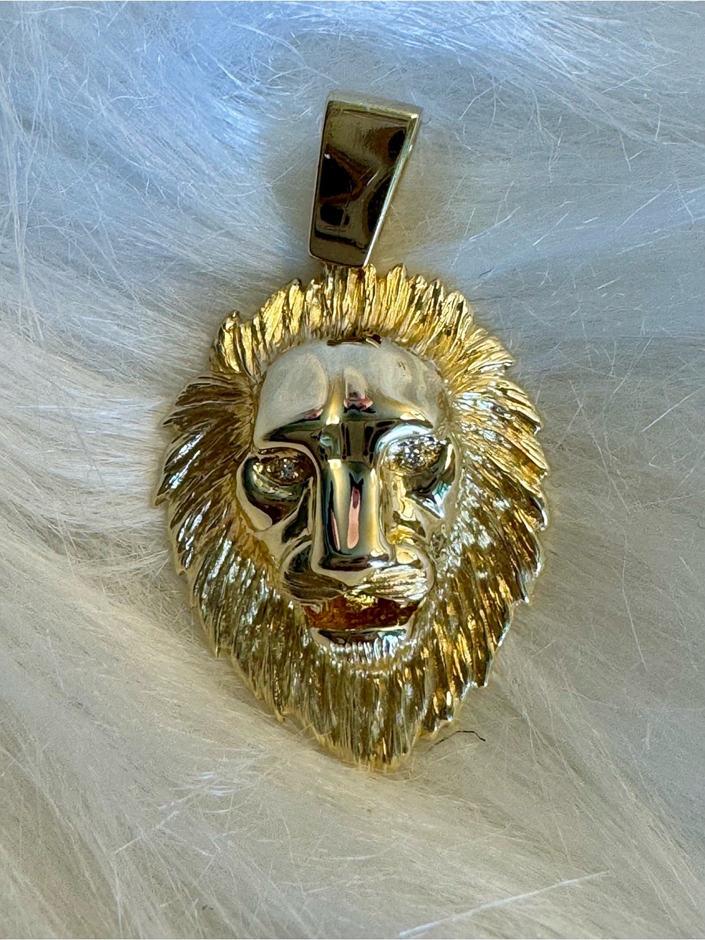 IF & Co Gold Lion Head Pendant with Diamond eyes 14K gold